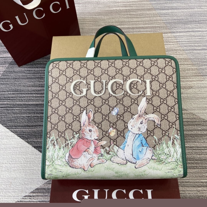 G*u*i shopping bags